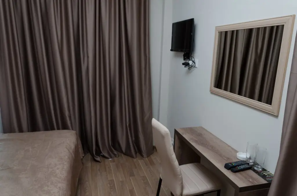 Тбилиси: Big Bay Hotel
