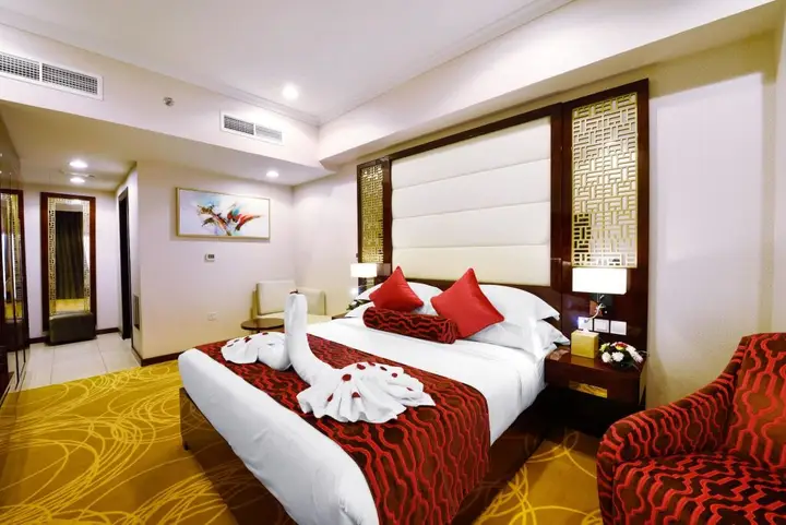 Дубай: SKAF Hotels