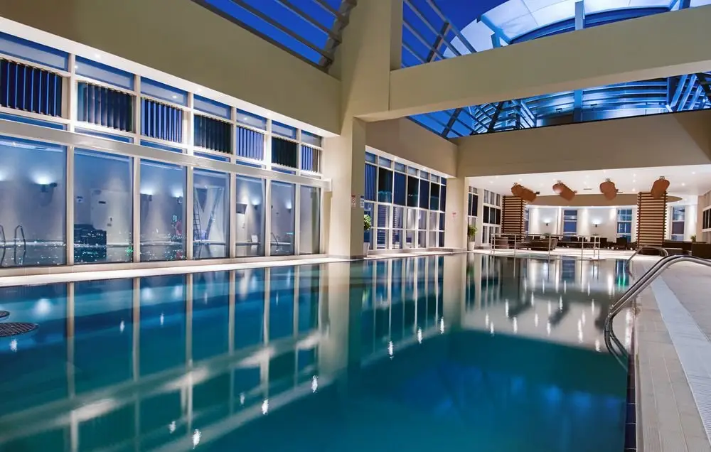 Абу-Даби: Grand Millennium Al Wahda Residence