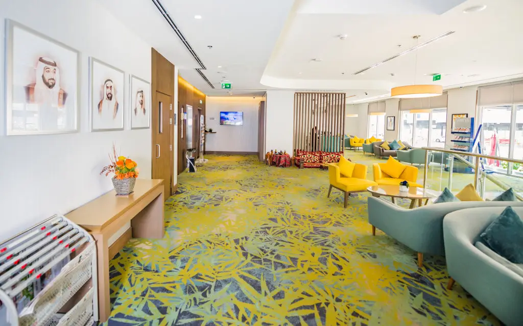 Дубай: MENA Plaza Hotel Albarsha