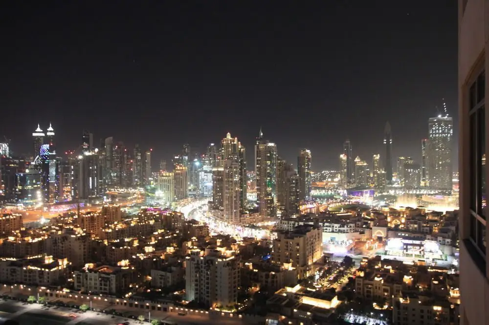 Faraway Homes - Burj Views Luxury — фото 1