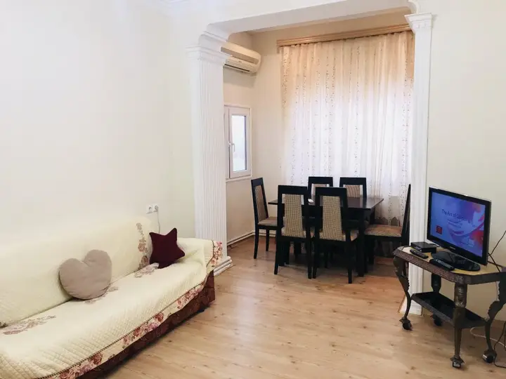 Баку: Апартаменты Check-in on Montin