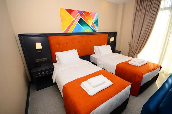 Батуми: REALM Hotel Batumi
