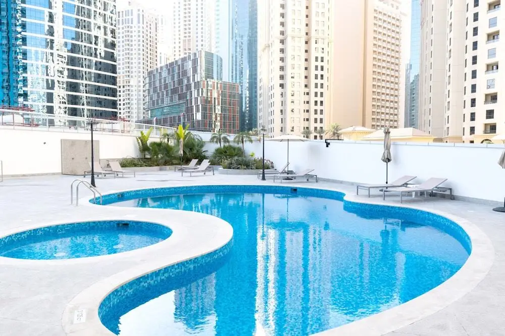 Дубай: Luxury Staycation - Continental Tower