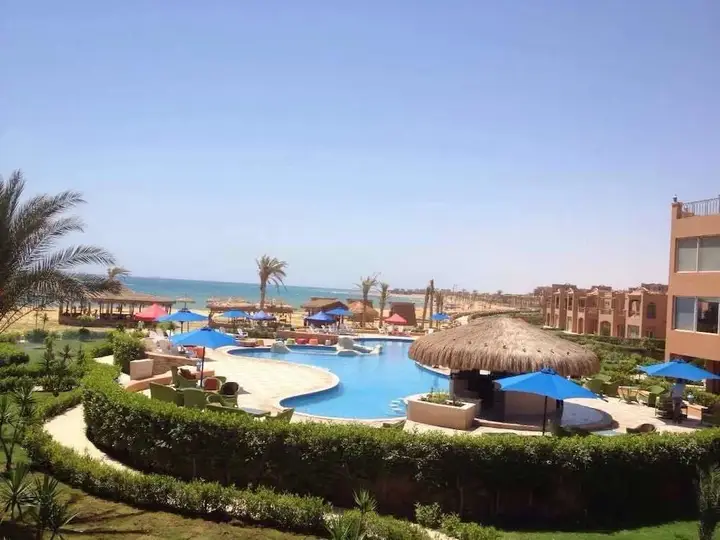 Атаках: Savanna Empire Hotel and Resort Spa
