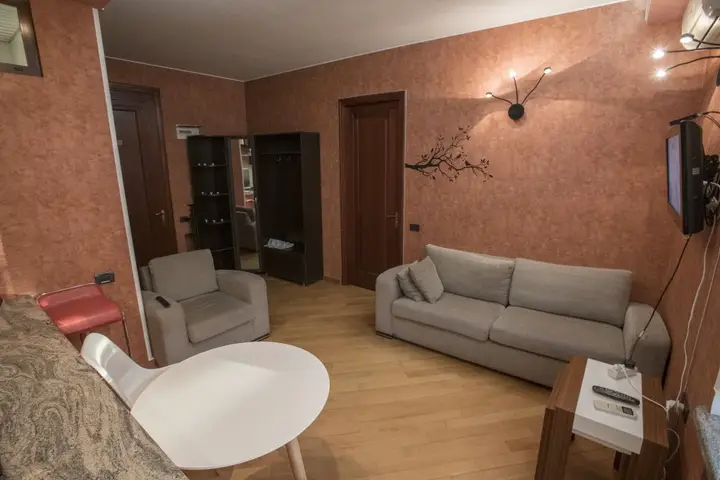 Тбилиси: Vinnaya Kvartira V Tsentre Tbilisi Apartments