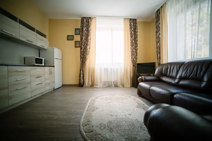 Петровщина: Alesya Hotel