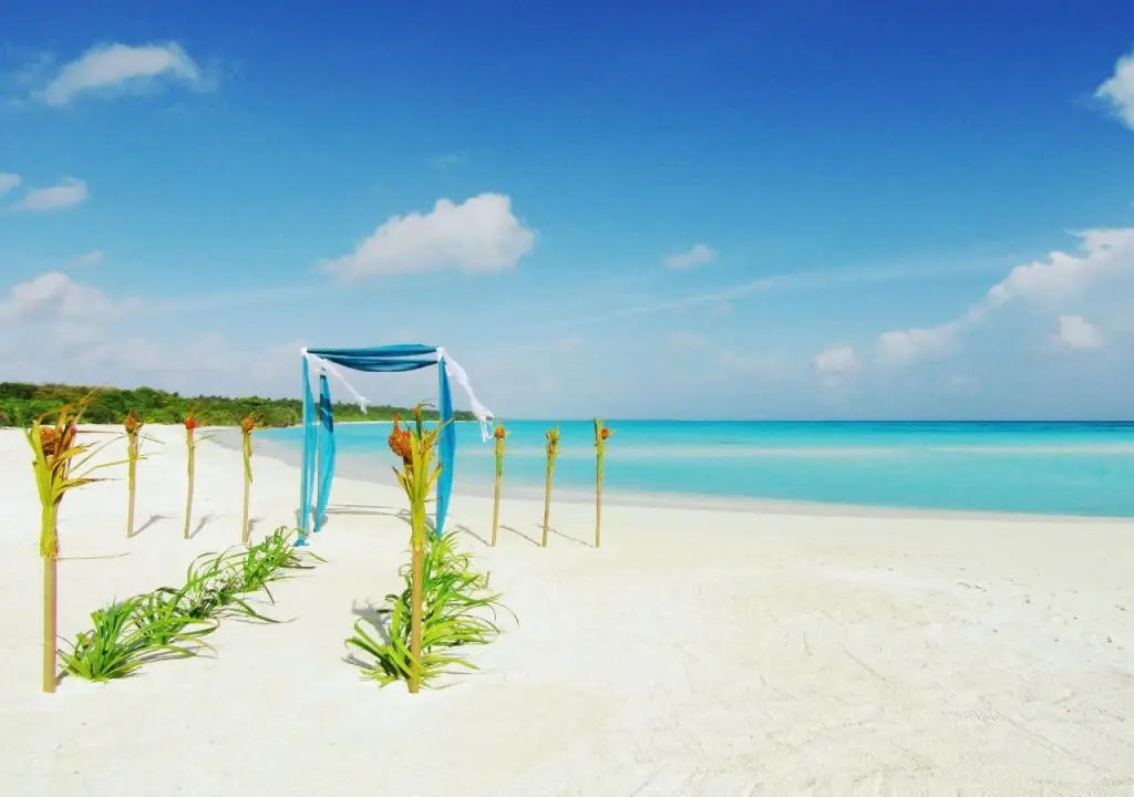 Фуладу: Vilu Beach