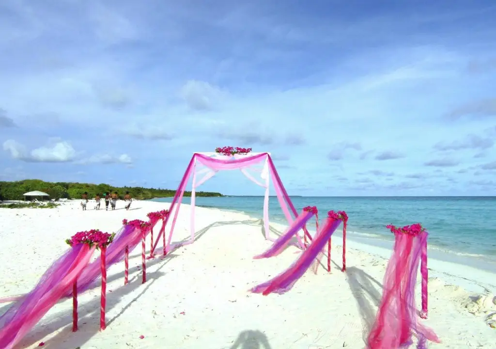 Фуладу: Vilu Beach