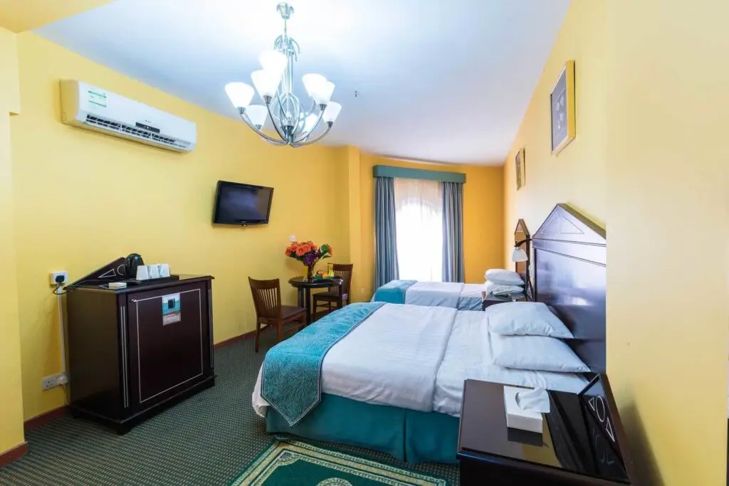 Дубай: Victoria Hotel
