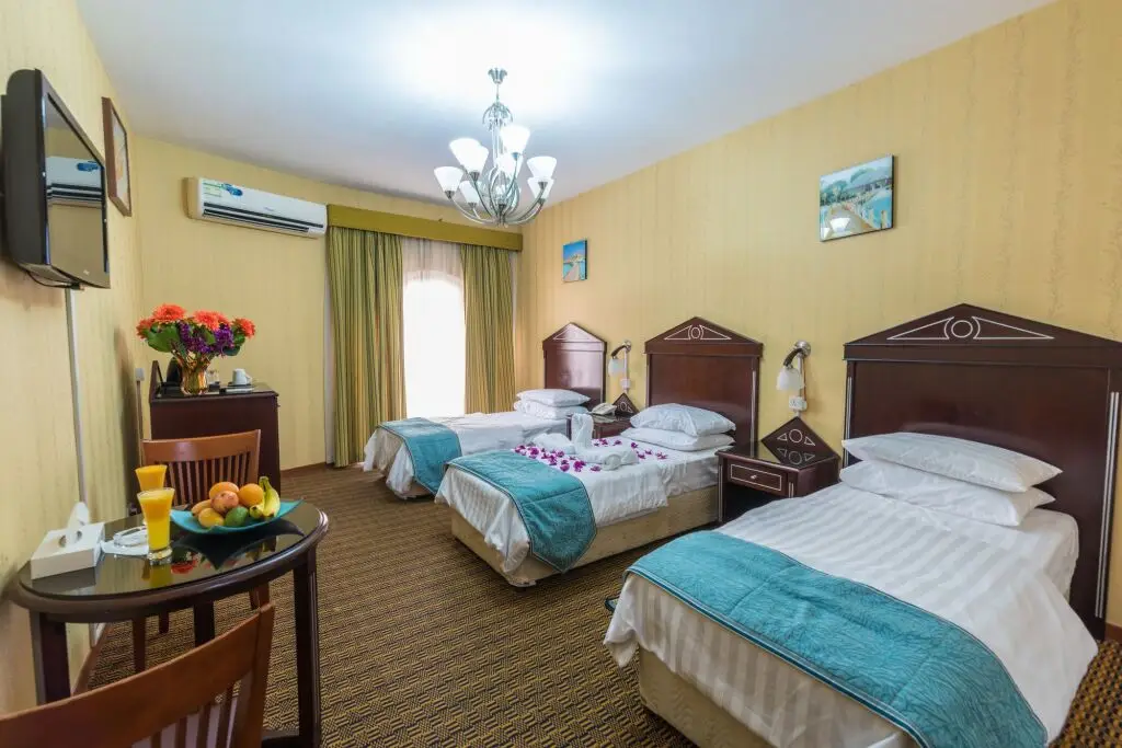Дубай: Victoria Hotel