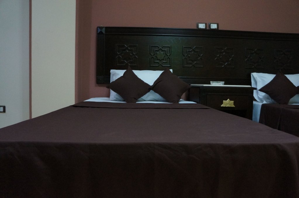 Каир: New Cairo Heart Hotel