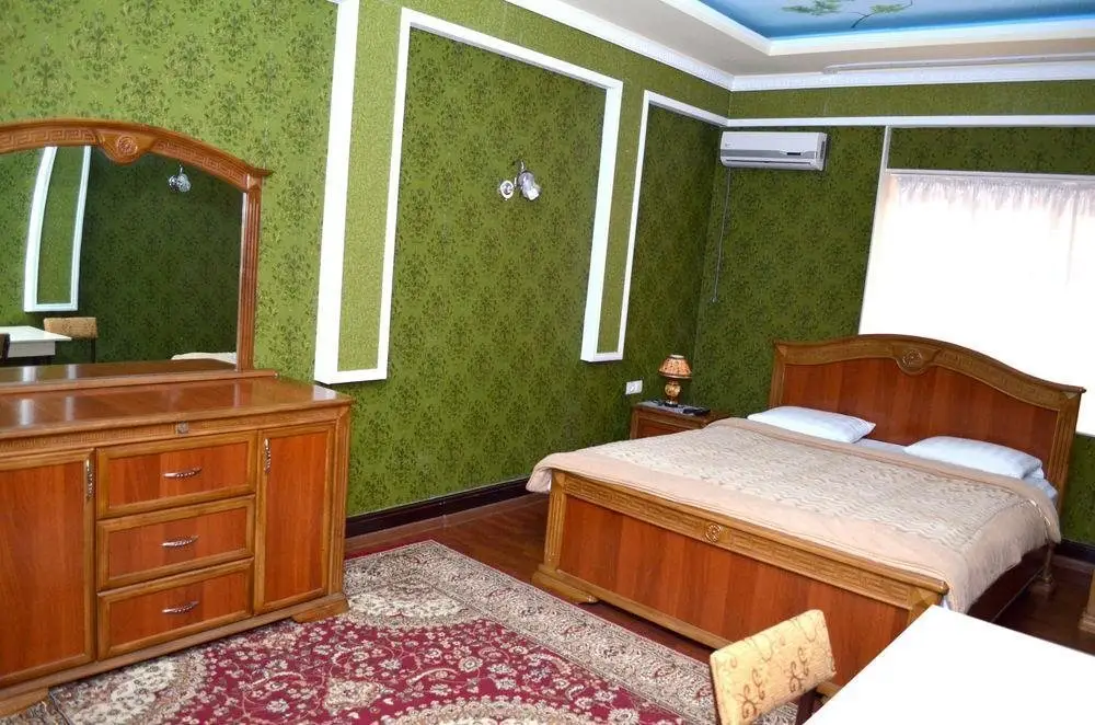 Коканд: Hotel Istiqlol