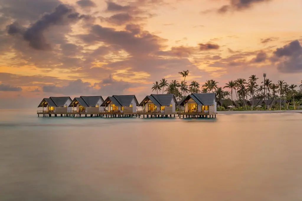 Атолл Лхавийани: Курортный Отель Fushifaru Maldives