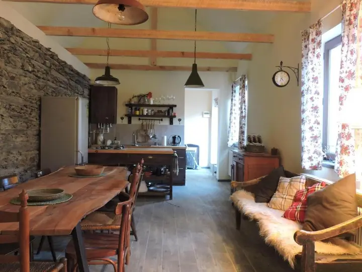 Степанцминда: Sno House Kazbegi