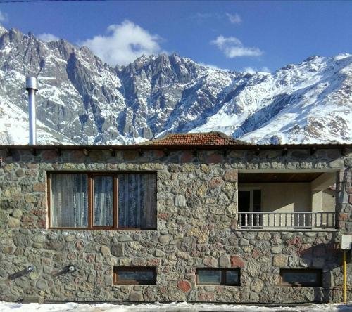 Степанцминда: Guesthouse on V.Pshavela 52A