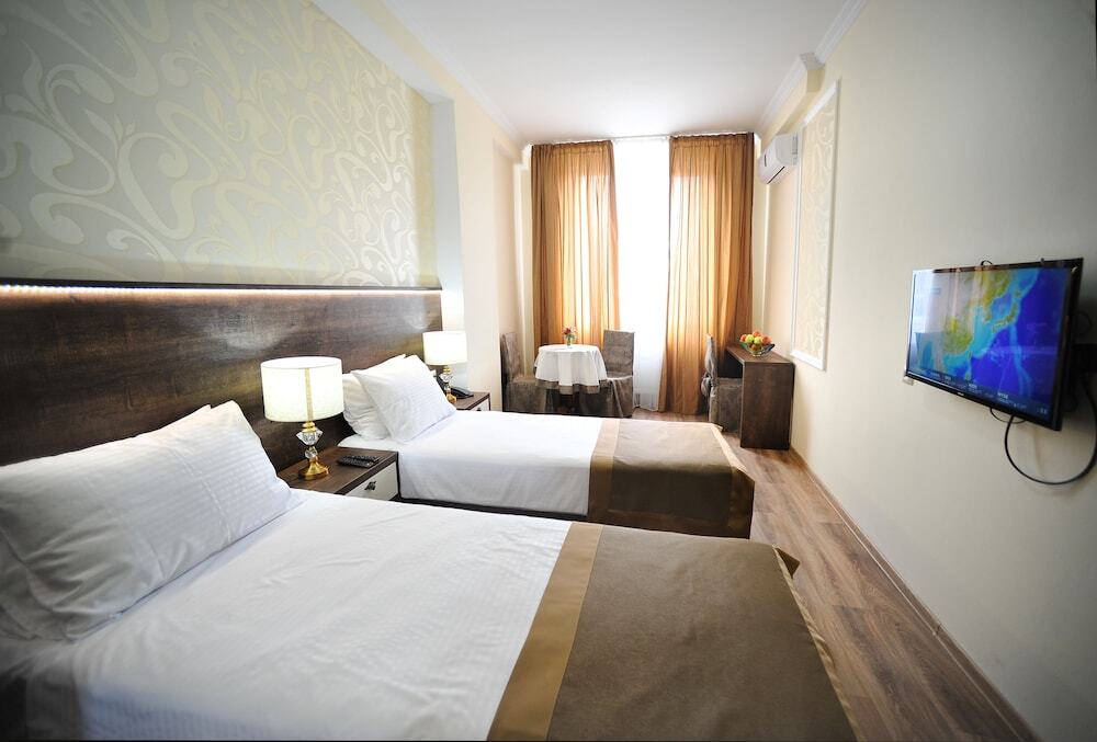 Тбилиси: RK Hotel