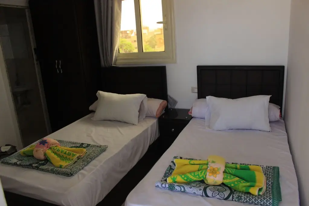 Гиза: Horus Guest House Pyramids View