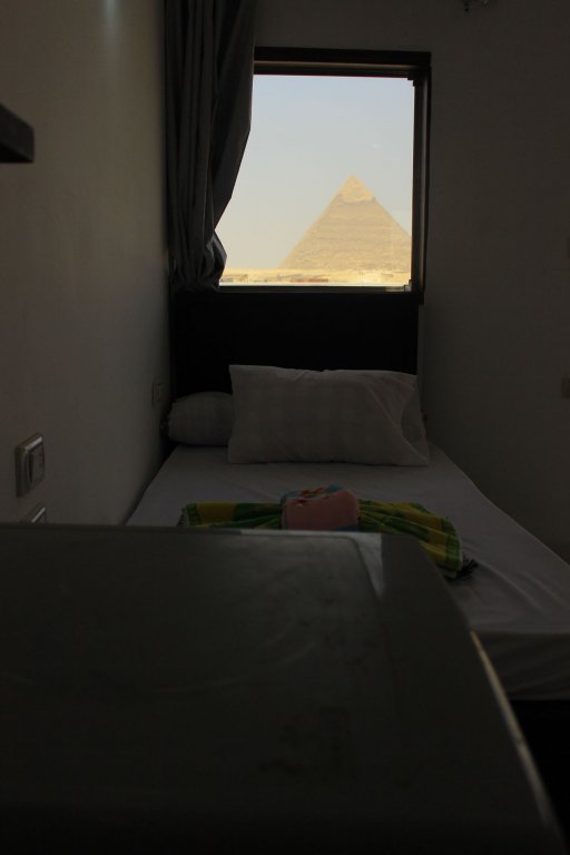 Гиза: Horus Guest House Pyramids View