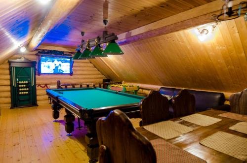 Борисов: Guest House Chalet