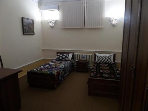 Фергана: Guest House Ikathouse