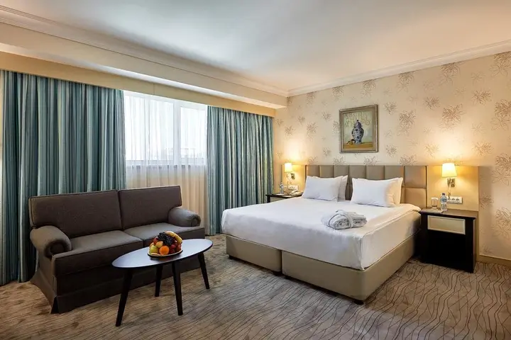 Ташкент: Отель Wyndham Tashkent