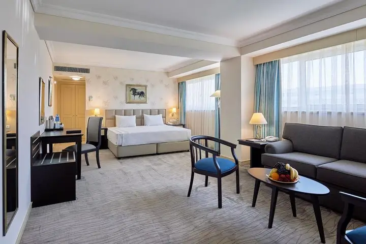 Ташкент: Отель Wyndham Tashkent