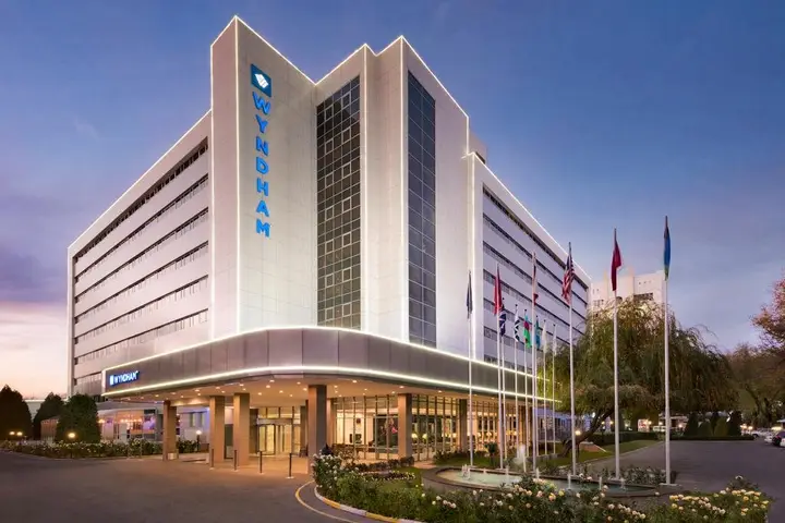 Ташкент: Отель Wyndham Tashkent