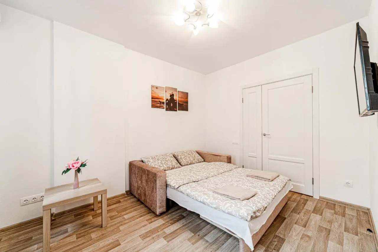 Казань: KZN Apartments - Art City 2