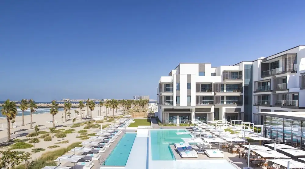 Дубай: Nikki Beach Dubai Villa