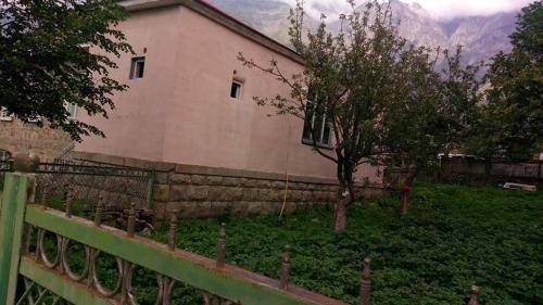 Степанцминда: Kazbegi Hostel