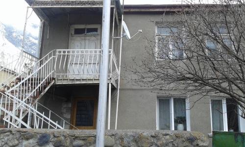 Степанцминда: Guest House Dodo