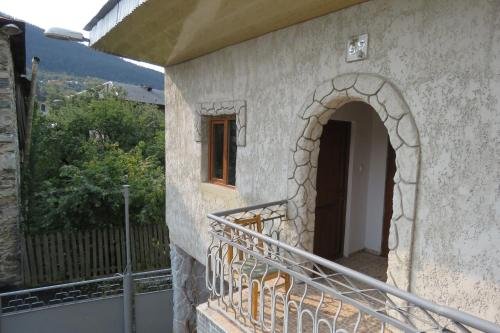 Местиа: Guest House Prestige