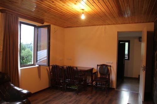 Местиа: SALI Guest House