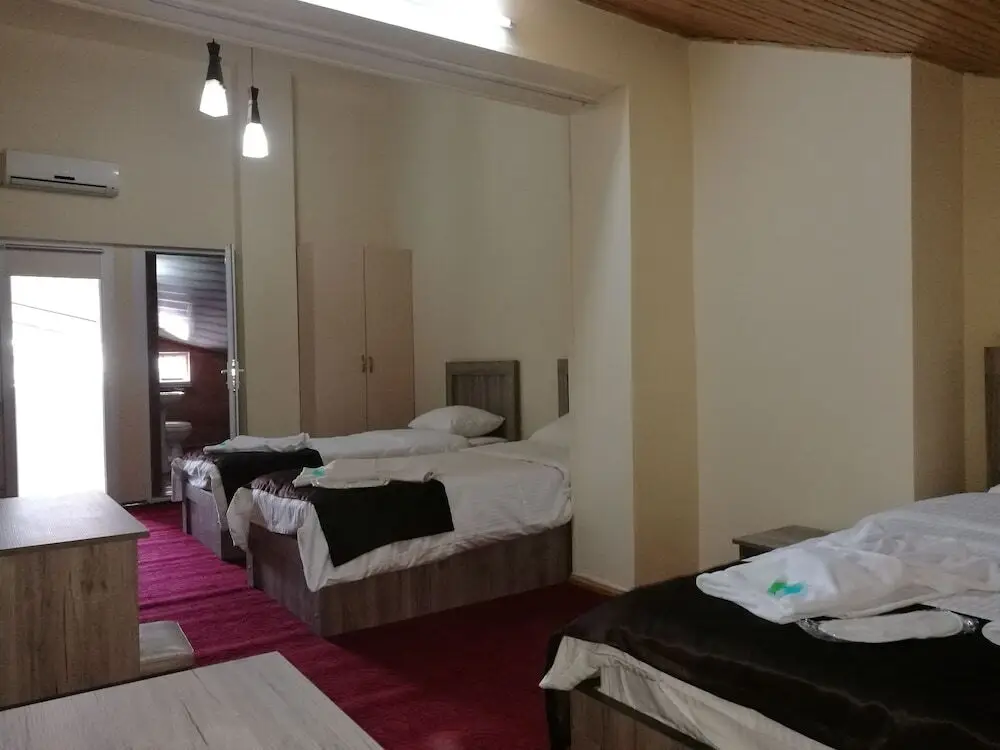 Тбилиси: Grand Nova Hotel