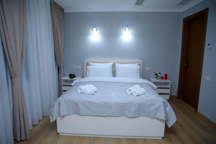 Тбилиси: Отель Grand Hotel Luna
