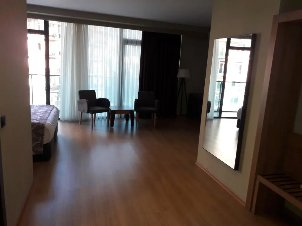 Батуми: Апартаменты Euphoria & Residence