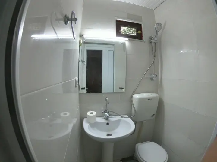 Тбилиси: Гостевой Дом Tour Inn Tbilisi