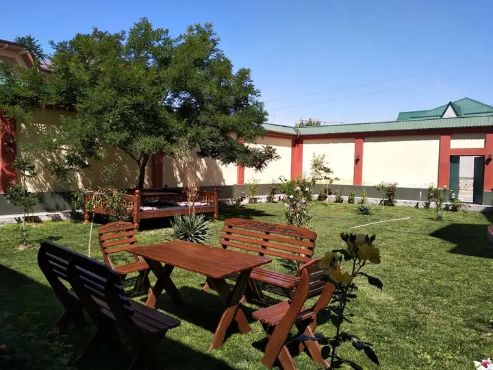 Ташкент: Отель Chinor Garden