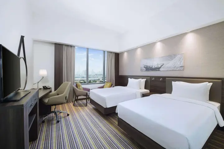Дубай: Hampton by Hilton Dubai Airport