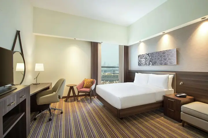 Дубай: Hampton by Hilton Dubai Airport
