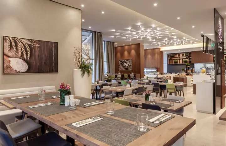 Дубай: Отель DoubleTree by Hilton Dubai Al Jadaf
