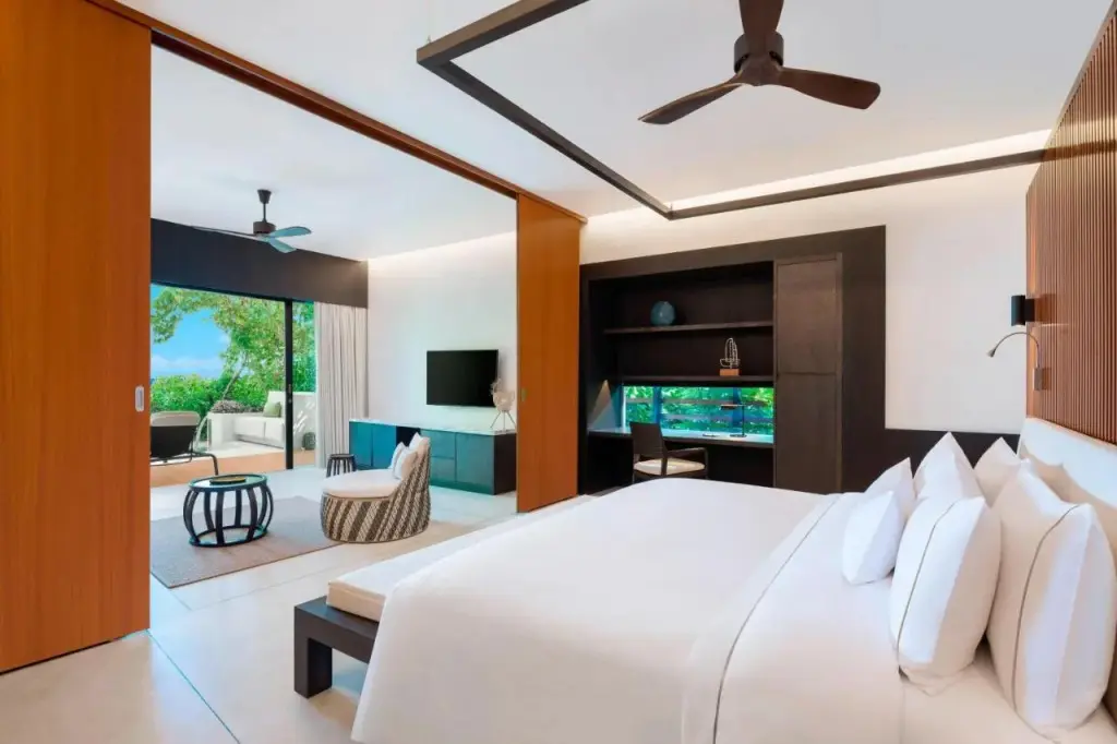 Атолл Баа: Курорт The Westin Maldives Miriandhoo 