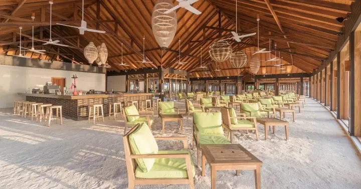 Атолл Лхавийани: Innahura Maldives Resort