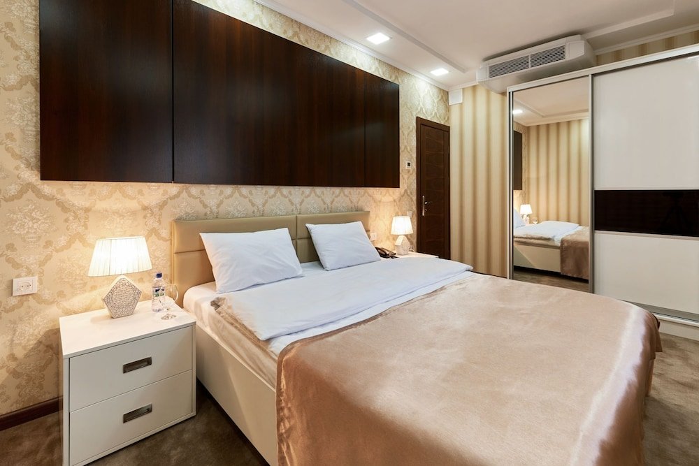 Джизак: Grand Hotel Uzbekistan