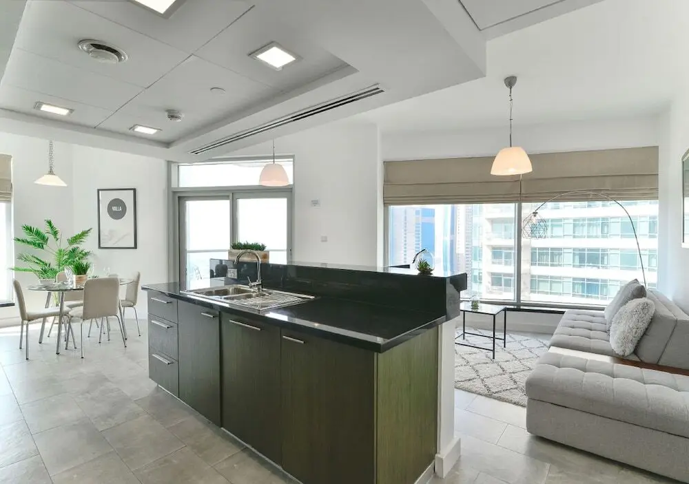 Дубай: Lofts Towers Ease by Emaar