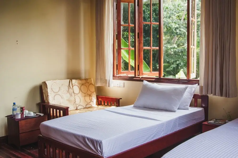 Маалос (Атолл Алиф-Алиф): Gurahaana Guest House
