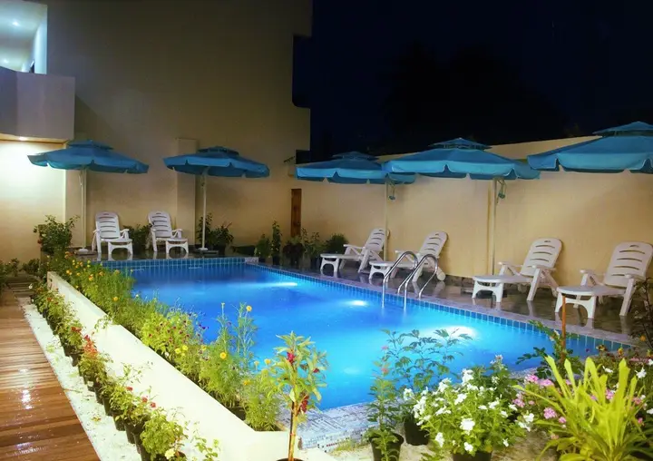 Маафуши (Атолл Каафу): Akasha Beach Maafushi