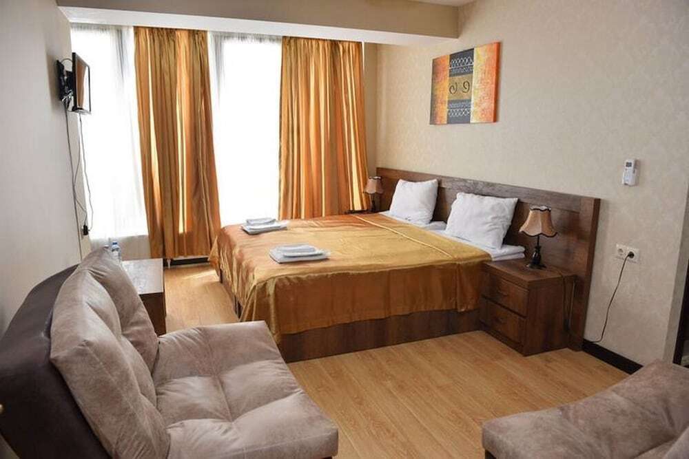 Тбилиси: Dream Sky Hotel