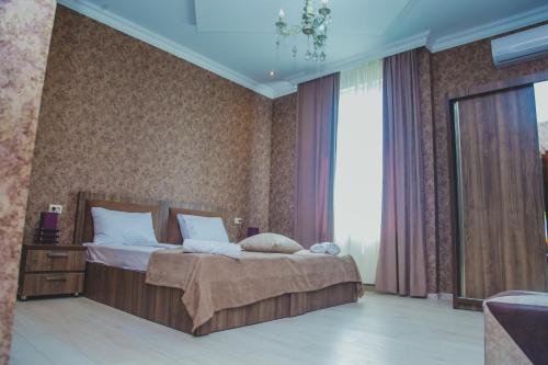 Зугдиди: Hotel Lotus